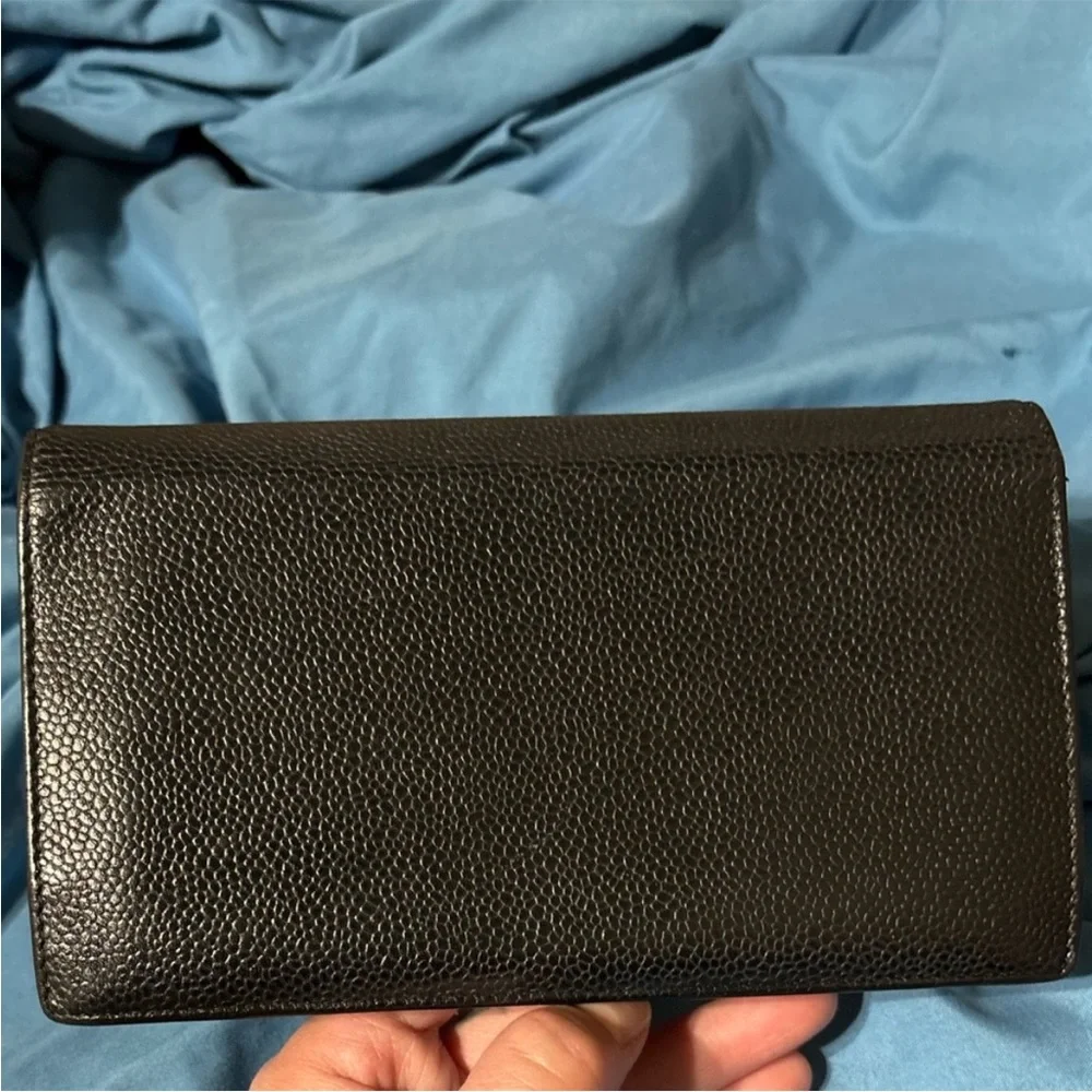 CHANEL Caviar Black Wallet
PRICED TO SELL💕💕🎉🎉 - Picture 3 of 6